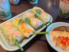 -大头虾越式风味餐厅(光明广场店)