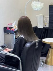 -HAIR HERE造型