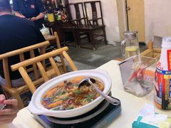 -霄汉牛三鲜湖北砂锅菜(万松园2店)