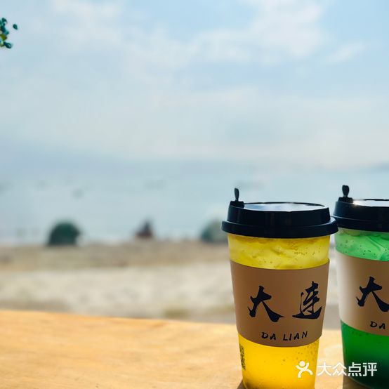 子遇蓝白咖啡厅(银沙滩店)