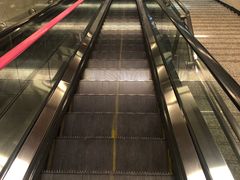 -红土地(地铁站)