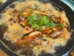 -三鞭一花·独一处·元英砂锅(海光寺店)