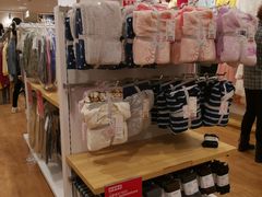 -优衣库(东莞汇一城店)