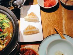 -九锅一堂酸菜鱼(新南凯德直营店)