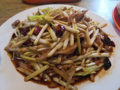 -杨氏青龙虾·羊蝎子(托乐嘉店)