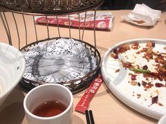 秘制脆皮乳鸽-避风塘(宝山万达店)