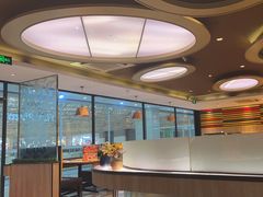 -菲滋意式餐厅(银泰百货金华江南店)