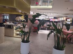 大堂-西贝莜面村(上海百联西郊店)