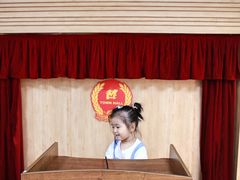 -蓝精灵乐园·世茂精灵之城主题乐园