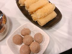 -鲜入围煮花胶鸡海鲜火锅