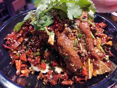 歌乐山孜香手抓排-醉小酒馆·川菜·江湖菜·重庆菜(观音桥旗舰店)