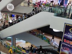 -百联川沙购物中心