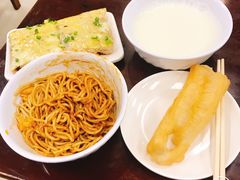 -华中科技大学百景园(三楼酒店)