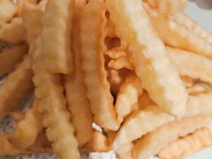 -新大咀港式茶餐厅(宝山万达店)
