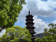 -龙华寺