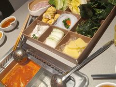 -海底捞火锅(宝龙广场夜宵主题店)