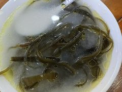 -胡成记口蘑龙眼包子(盐道街店)