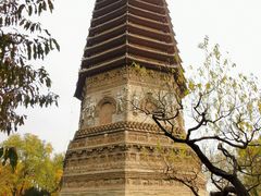 -玲珑塔公园