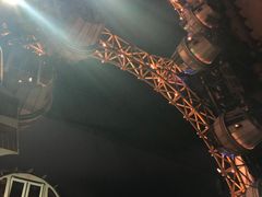 -影汇之星8字形摩天轮