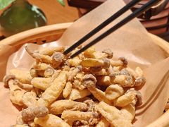 -吃饭皇帝大土家民族菜(荟聚店)