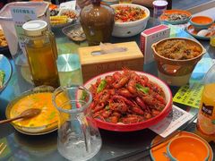 -川流不息·地道川菜·小龙虾(松东路店)