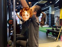 -Freedom Fitness私教健身俱乐部(徐虹北路店)