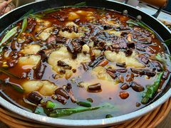 -有红鸡毛店·川菜(建设路店)