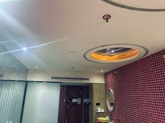 -简洛澜山酒店(武汉光谷步行街店)