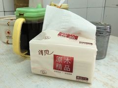 -小胖子馄饨店(洪兴路店)