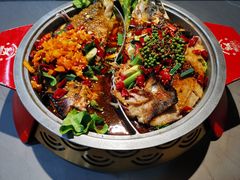 -集草轩·重庆麻辣烤鱼(西湖道店)