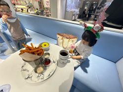 -MINI MARS KIDS CLUB亲子家庭中心(长宁天山店)