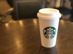 -星巴克臻选(盐城金鹰聚龙湖店)