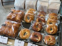 -OUR Bakery(中海环宇荟店)