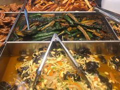 -狗撵鸭(泰山公寓店)