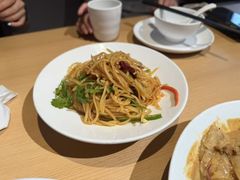 -关东小磨东北菜(上海长风大悦城店)