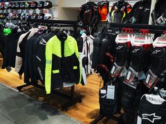 -川崎北京风火轮店
