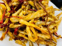 -江城燕子大排档(江汉路步行街店)