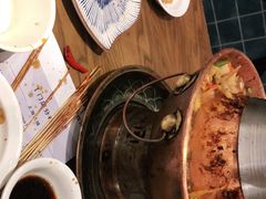 -沪小二铜炉蛙锅(苏州中心星悦汇店)