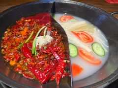 -萍姐火锅·公路夜市(武汉首店)