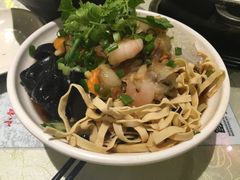-小锅饭豆腐馆(建大店)