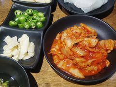 -肉甲韩国木炭烤肉(新壹街1店)