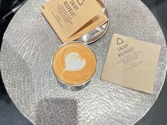 SOE蓝莓拿铁-Au Cafe&Roastery(华侨城店)