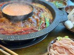 -黄潇洒老火锅(九眼桥宏济巷店)