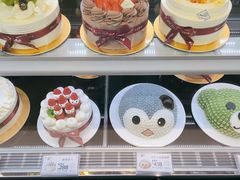 -花花卷卷·鲜食蛋糕(静安久光百货店)