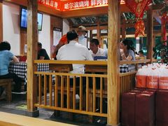 大堂-雪熊哈尔滨烧烤·精酿啤酒·砂锅(中央胜境店)