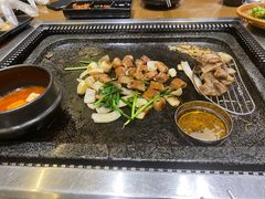 -韩阳王石板烤肉