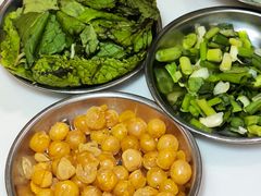 -窄巷口生烫牛肉米线(客村店)