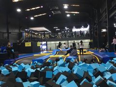 -Bounce Factory 反弹工厂蹦床公园(佛山店)