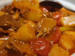 番茄炖牛腩-尚一汤 广东炖汤(金桥国际店)