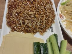 京酱肉丝-直隶安家牛肉罩饼(建华店)